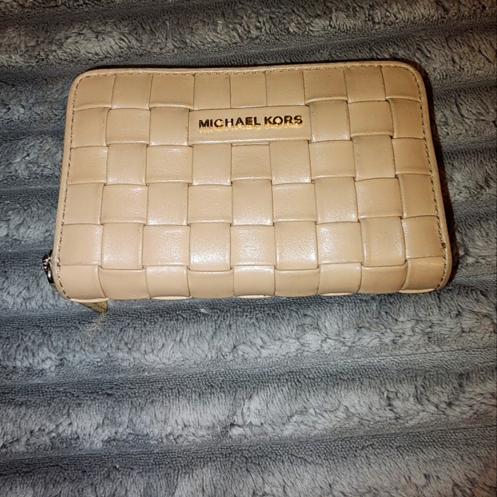 Michael Kors Beige Woven Wallet